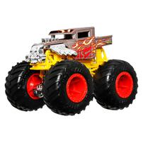 Hot Wheels Monster Trucks 1:64 Color Shifters Trucks  - Assorted