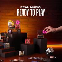 (Pre-Order) Mini Brands Reallyworks Vinyls Player (Expected August 2026)