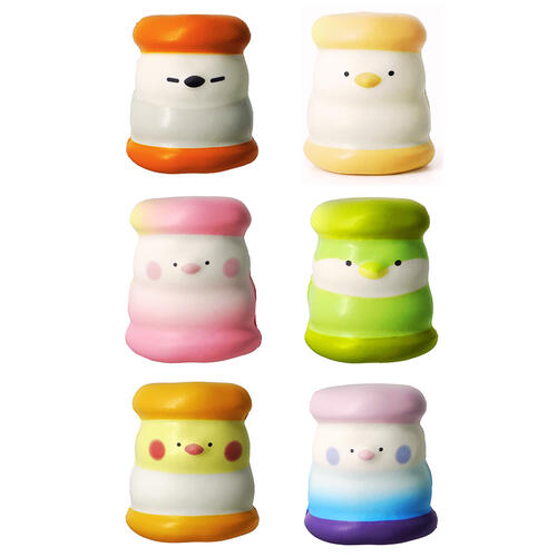 Molynk Food Series Chiu Chiu Macaron Squishy - Blind Box (1 Pc)
