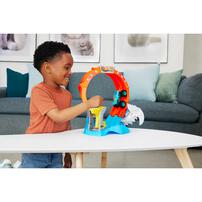 Hot Wheels Monster Truck Corkcrew Shark Smash