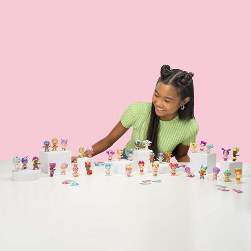 Eolo Bibi-Chibi's Besties Pack - 5pcs Pack with 3 Mystery Characters - Assorted