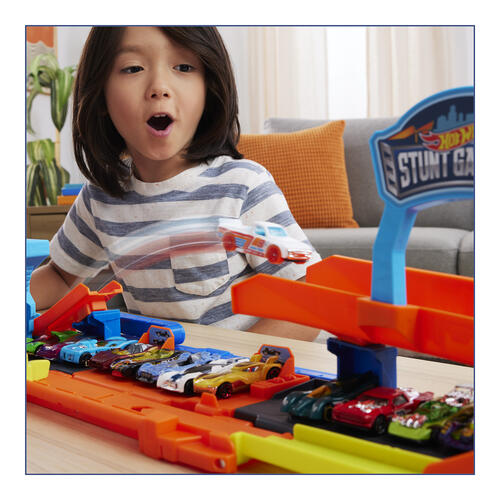 Hot Wheels City Stunt Garage
