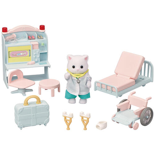 Sylvanian Families Country Doctor Playset with Figure