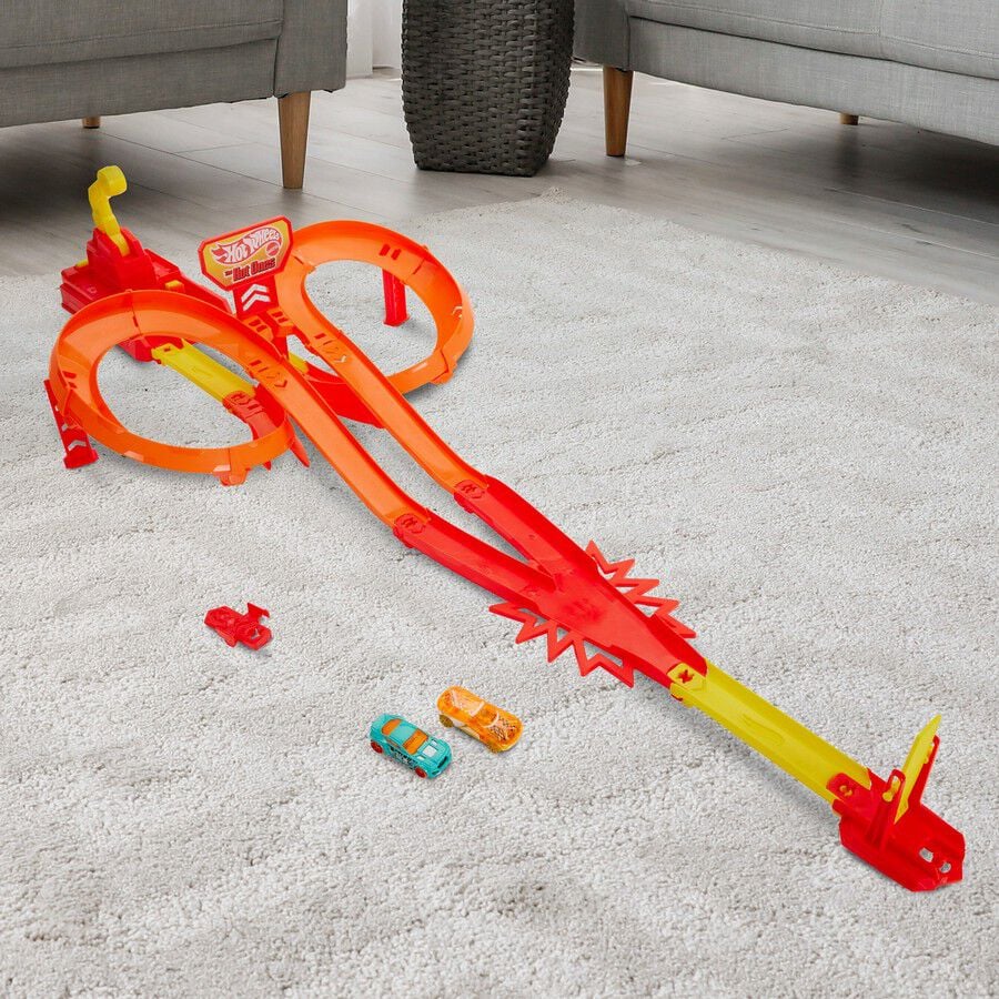 Hotwheels Hot Ones Freeway Frenzy | Toys