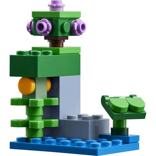 LEGO The Lush Cave Fight 30705