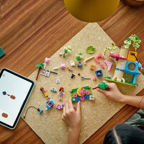 LEGO Friends Cat Birthday Party & Tree House 42666