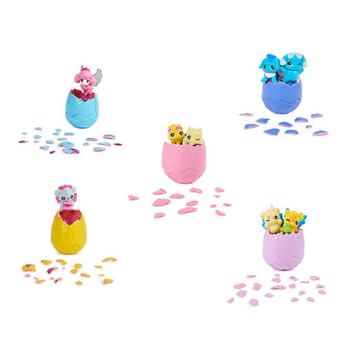 Hatchimals Family Surprise