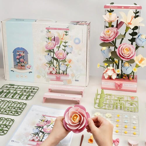 Hot Focus Good Day Blush Brush Beauty Kit