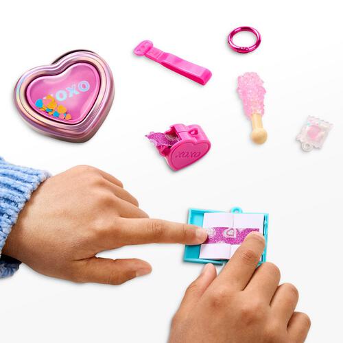 Real Littles S8 Tiny Tins Kecyhain Single Pack - Assorted