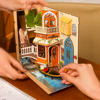 Robotime Rolife DIY Book Nook Romantic Venice