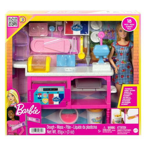 Barbie Malibu Roberts Doll & It Takes Two Playset