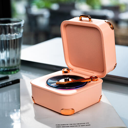 playpop Retro Vinyl Speaker - Pink