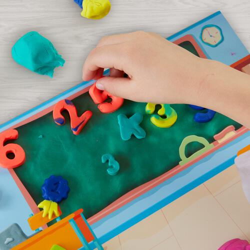 Play-Doh School Day Fun