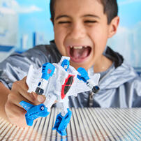 Transformers CYBERWORLD Autobot Mirage Cyber Changers