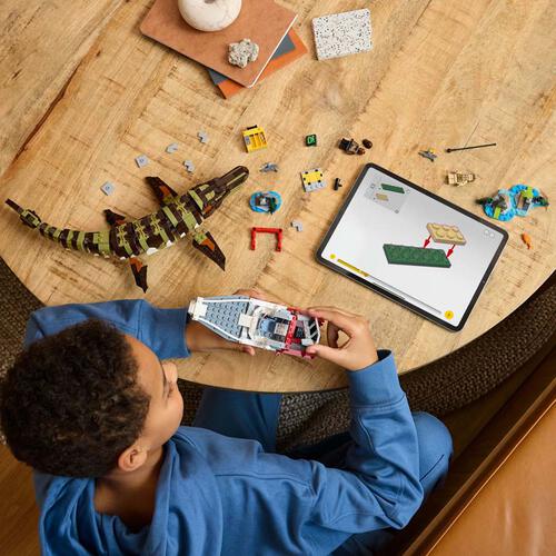LEGO Jurassic World Brick-Built Mosasaurus Boat Mi 76974