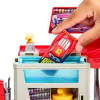 Cars Colour Changers Tune-Up Mack