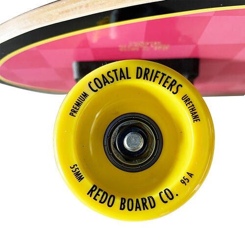 ReDo Cruiser Checkered Peace Sign 26.5 Inches