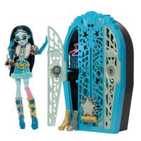 Monster High Skulltimate Secrets Series 6 Frankie