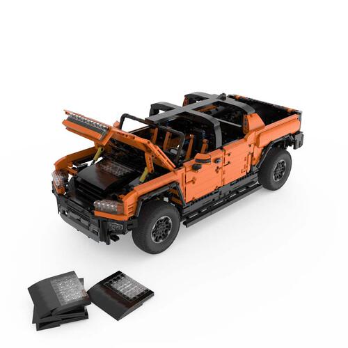 Rastar 1:10 Hummer EV Bricks Car