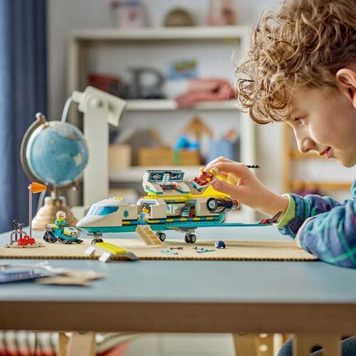 LEGO City Emergency Air Ambulance Airpla 60465