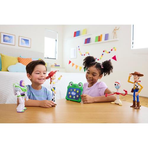 Toy Story 5 Playscale Interactable Figure - Buzz