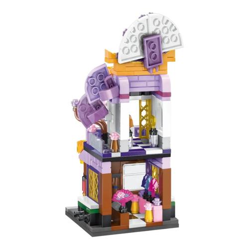 Qman City Corner Folding Fan Shop