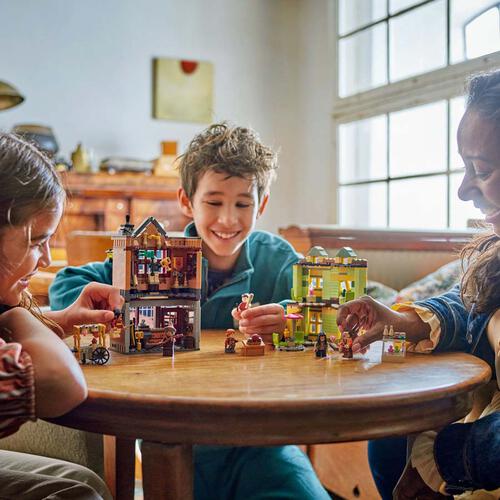 LEGO Harry Potter Quality Quidditch Supplies & Ice Cream Parlour 76452