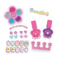 Hot Focus Sparkle Beauty Groovy Flower Cosmetic Set