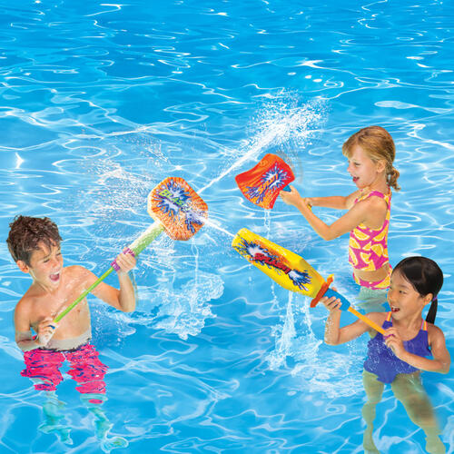 Banzai Blast & Bop Battle Splashers Pool Game - Splash Weapons - Summer Party Water Toy