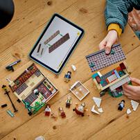 LEGO Harry Potter Privet Drive: Aunt Marge's Vis 76451