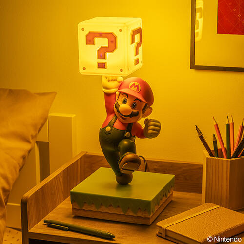 Paladone Super Mario Mario Diorama Light