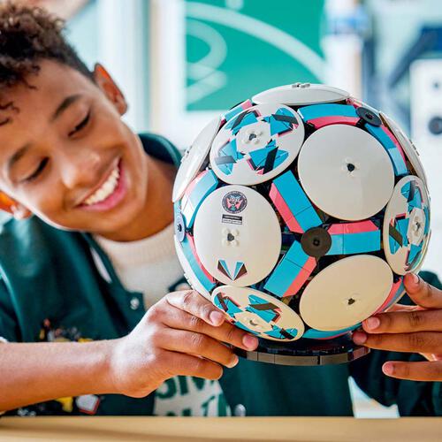 LEGO Editions Sports Soccer Ball 43019