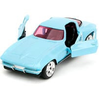 Jada Pink SLips 1966 Chervolet Corvette