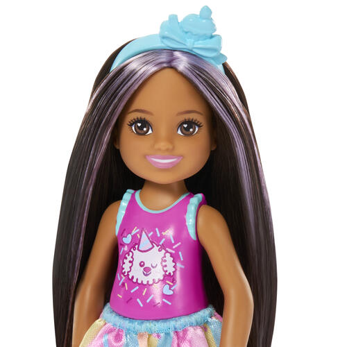 Barbie Family Chelsea Birthday (Latina)